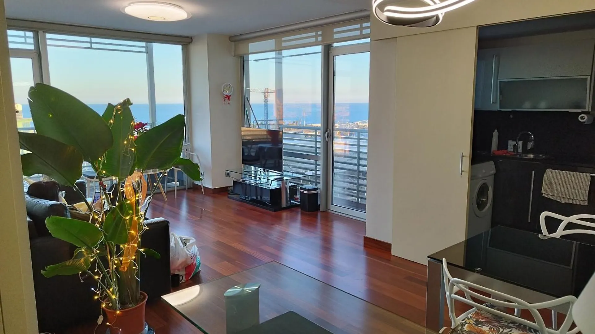 Amazing Sunset Views In The Mediterranean Apart/ Apartment Sant Adria de Besos